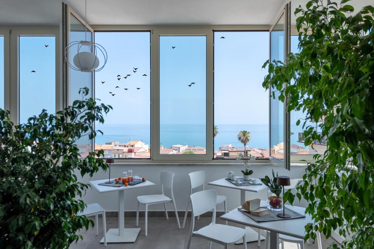 B&B Fiore Di Cappero Кариати Екстериор снимка